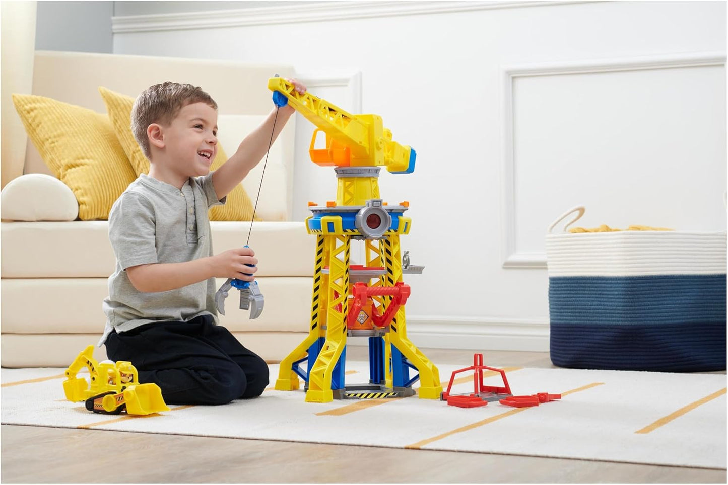 Rubble &Crew – Baupfoten Hof Kran - Spielset (68 cm)
