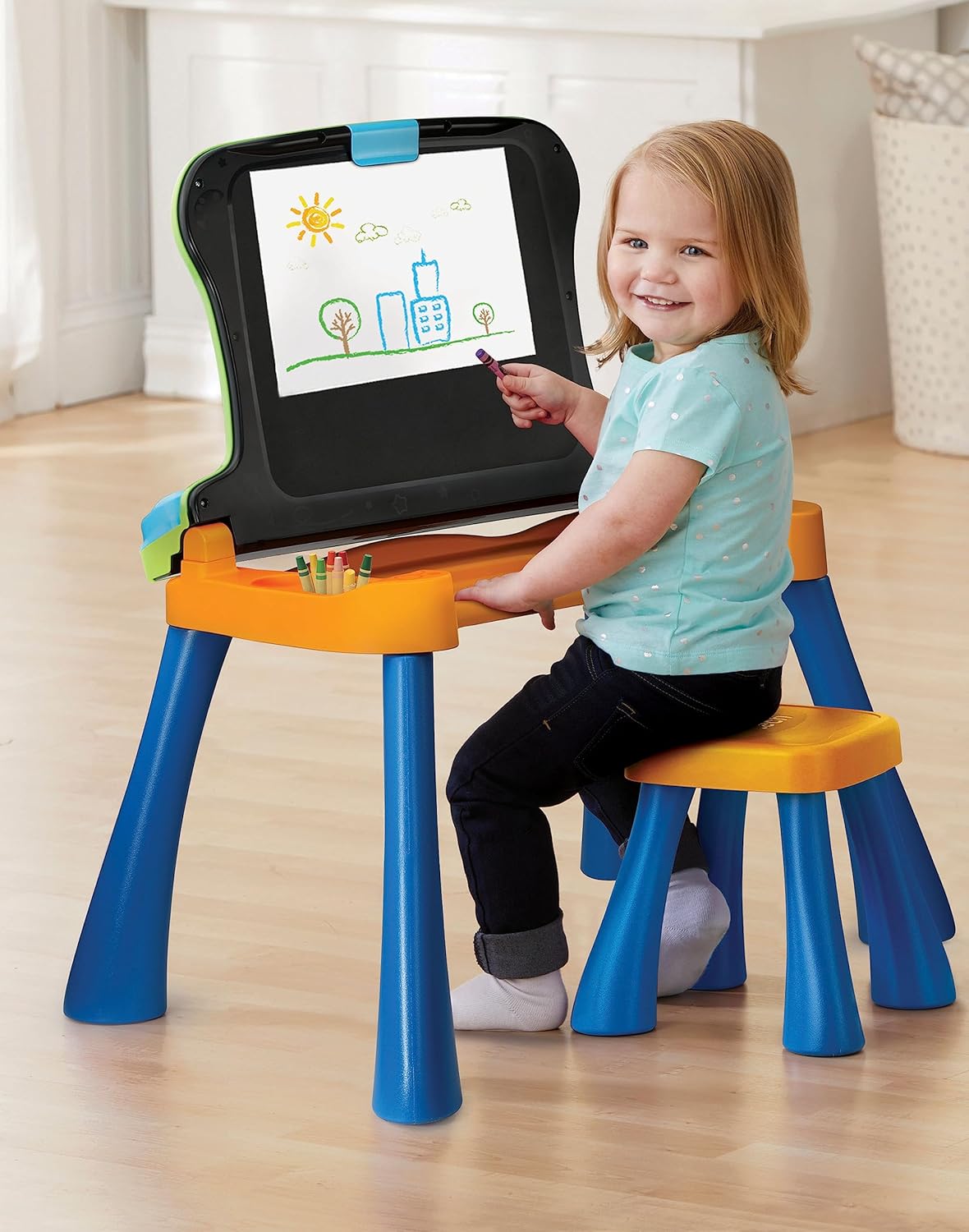VTech 5 - in - 1 Magischer Schreibtisch – Buntes Lern - und Spielcenter