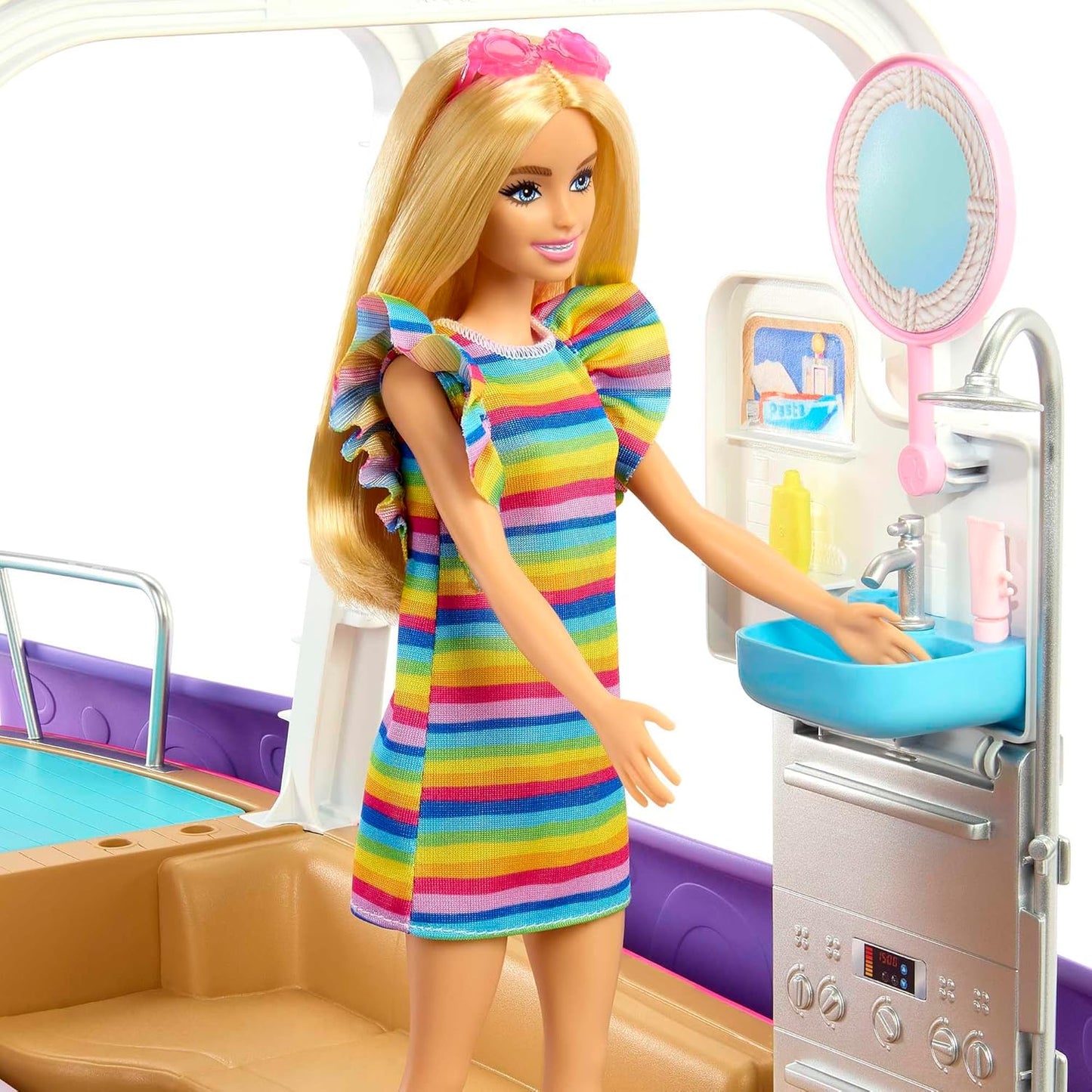 Barbie Traumboot Spielset, Rutsche und Schwimmzeug, 20+ Barbie - Zubehörteile, ohne Barbie - Puppe