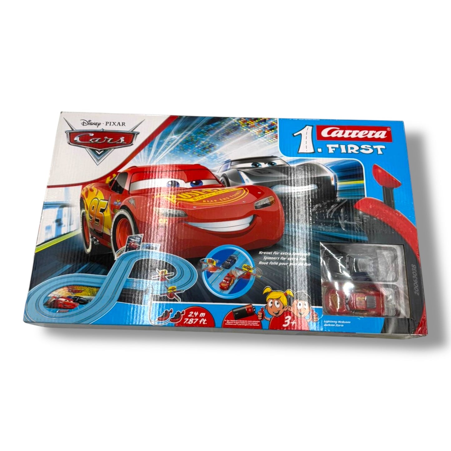 Carrera FIRST – Disney Pixar Cars Power Duell (20063038) | 2,4 m Rennstrecke | Mit Lightning McQueen & Jackson Storm Slotcars