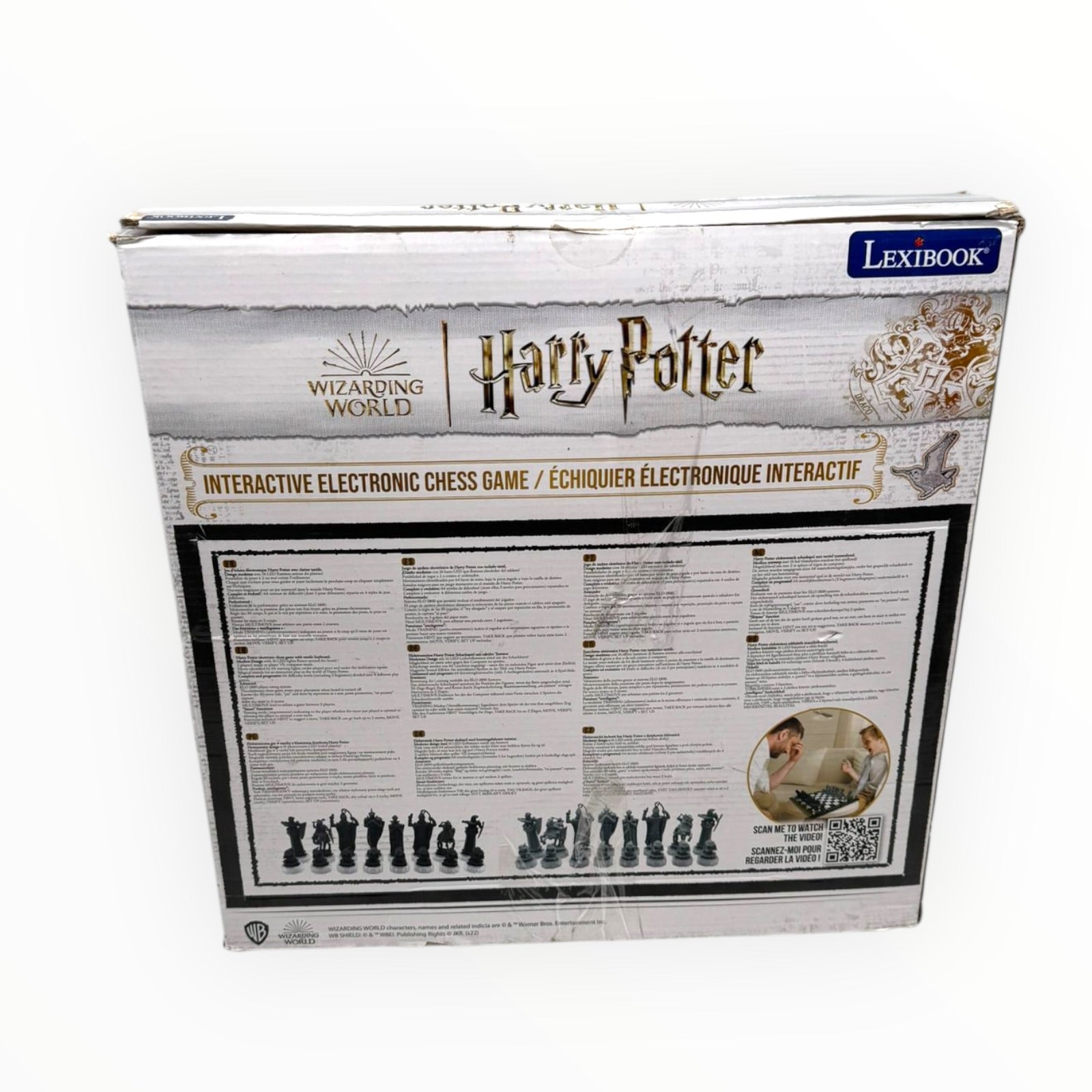 Lexibook Harry Potter electronic chess game CG3000HP with light and sound effects, featuring chess pieces and game board.